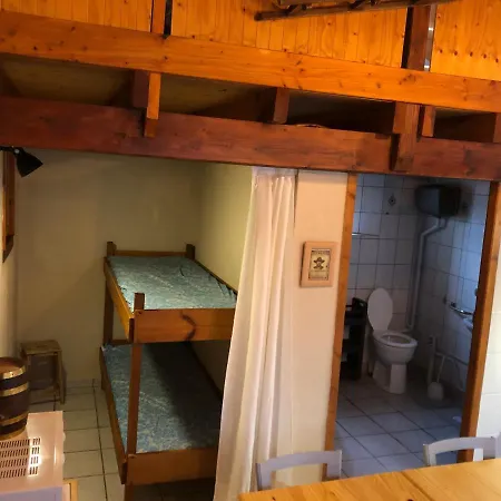 Camping Les Deux Pins 3* Anould