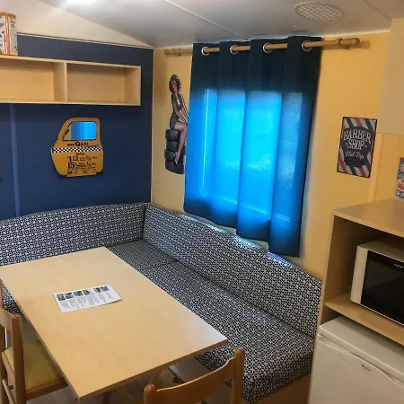 Campsite Camping Les Deux Pins